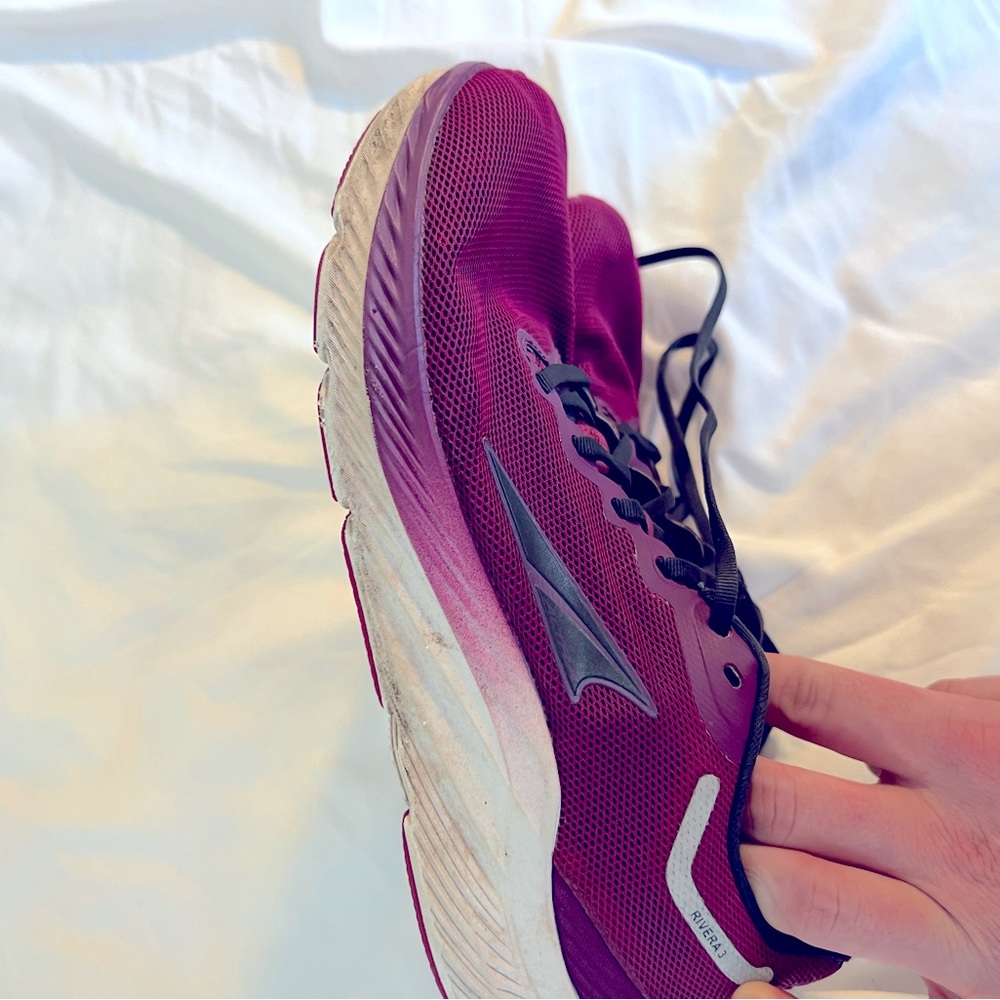 Altra Rivera 3 size 7.5